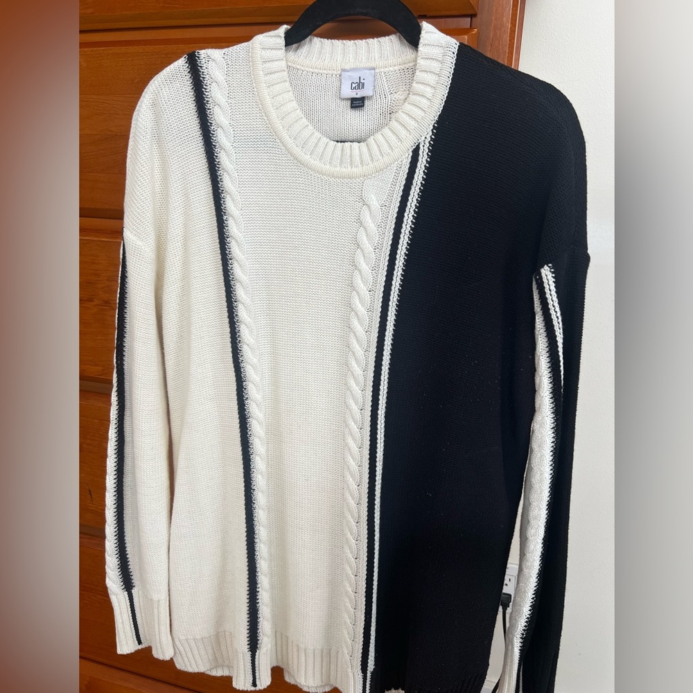 Cabi Lineup Pullover sweater . Style #4468. EUC . Small